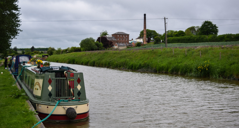 Kennet and Avon Canal with Crofton Beam Engines in the background